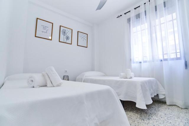 Appartement Apartamento Carey à Cordoue Extérieur photo